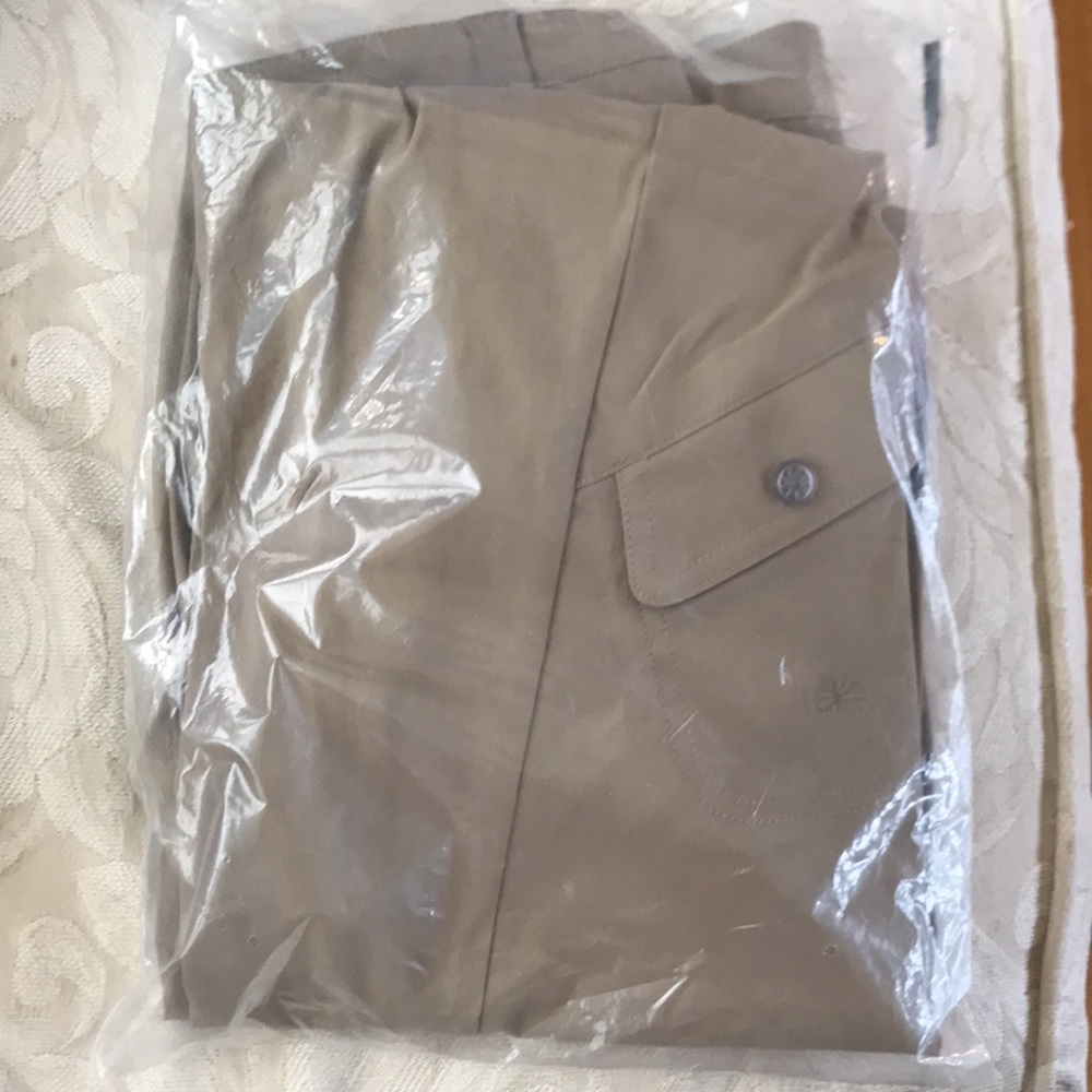 Athleta Low Rise Dipper Pants, size 10 Tall - Picture 6 of 6